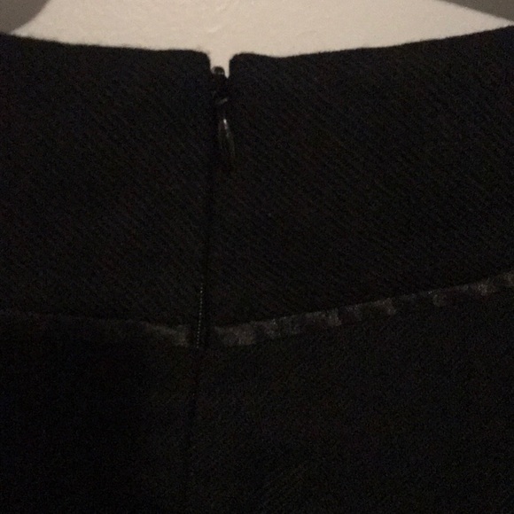 Banana Republic Lightweight Wool Skirt - Picture 5 of 5